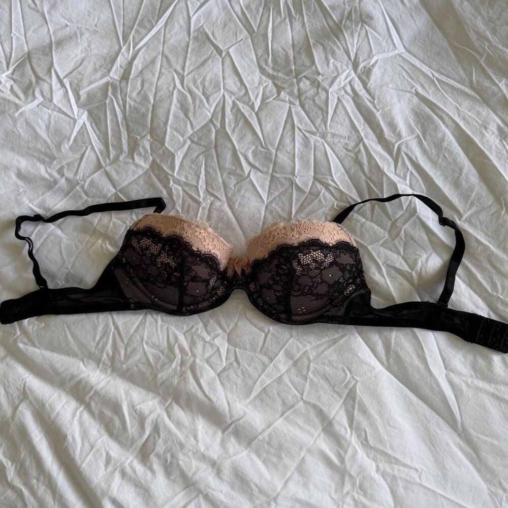 Adore-me Women's Black and Cream Bra